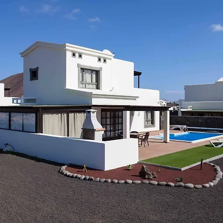 Villa Hipoclub Villas Aguamarina 3 *